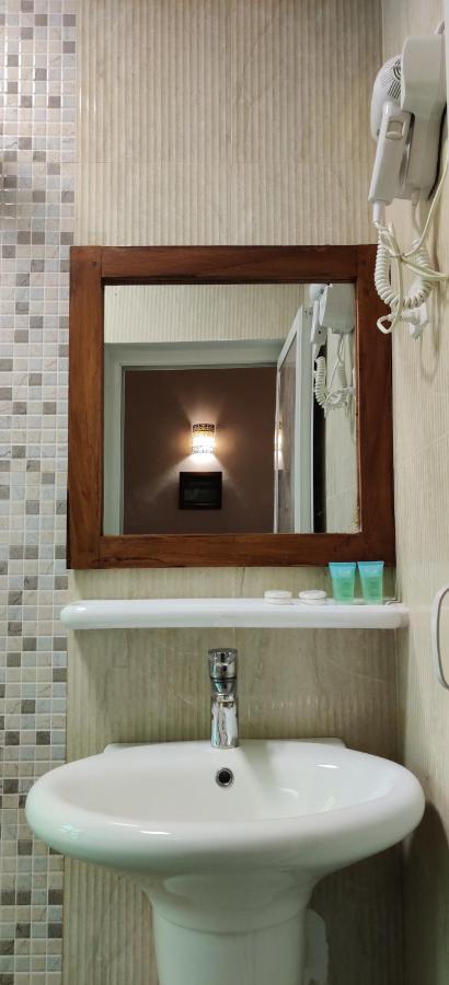 Zanzibar Smiles Stone Town Hotel מראה חיצוני תמונה